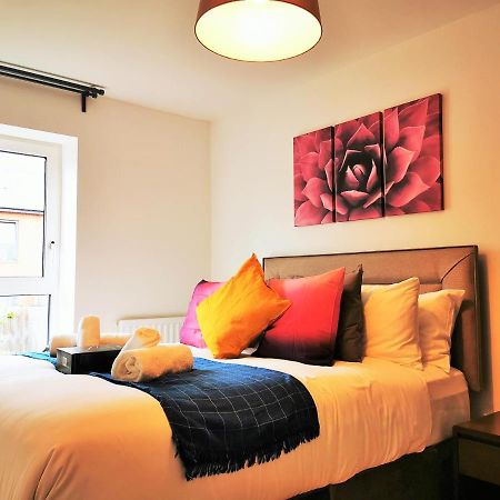 Lovely Holiday Home In Birmingham City Center 3 Bedrooms House By Hf Group Ngoại thất bức ảnh