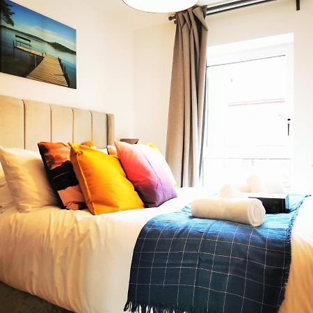Lovely Holiday Home In Birmingham City Center 3 Bedrooms House By Hf Group Ngoại thất bức ảnh