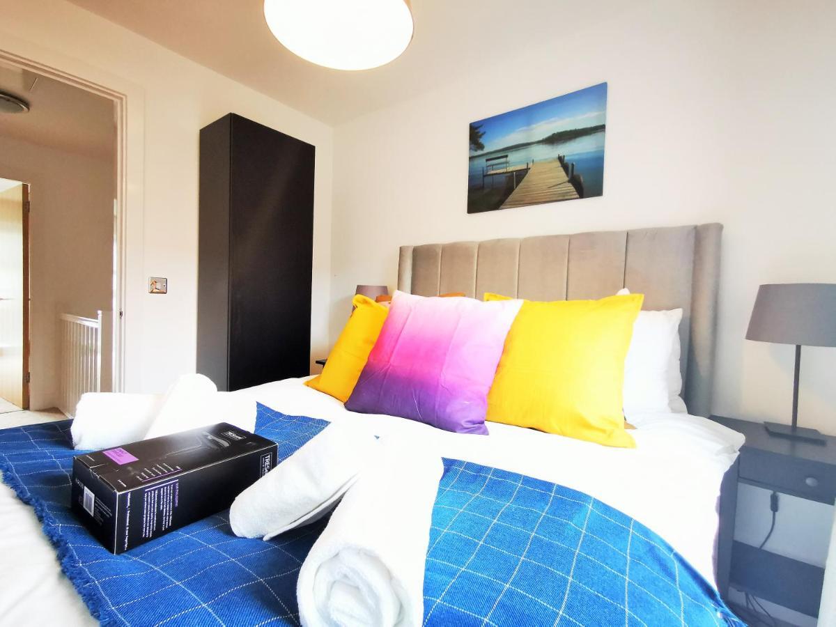 Lovely Holiday Home In Birmingham City Center 3 Bedrooms House By Hf Group Ngoại thất bức ảnh