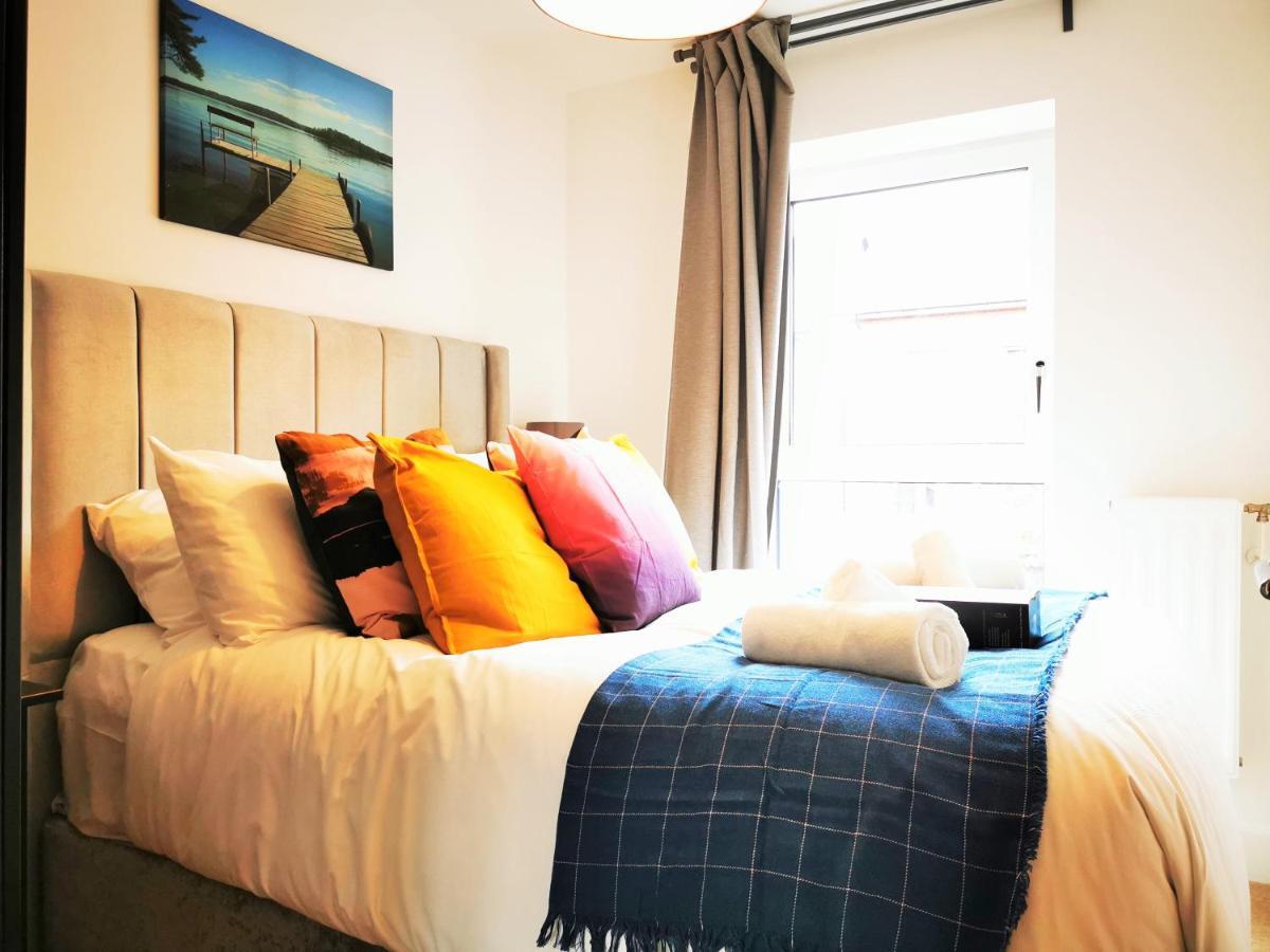 Lovely Holiday Home In Birmingham City Center 3 Bedrooms House By Hf Group Ngoại thất bức ảnh