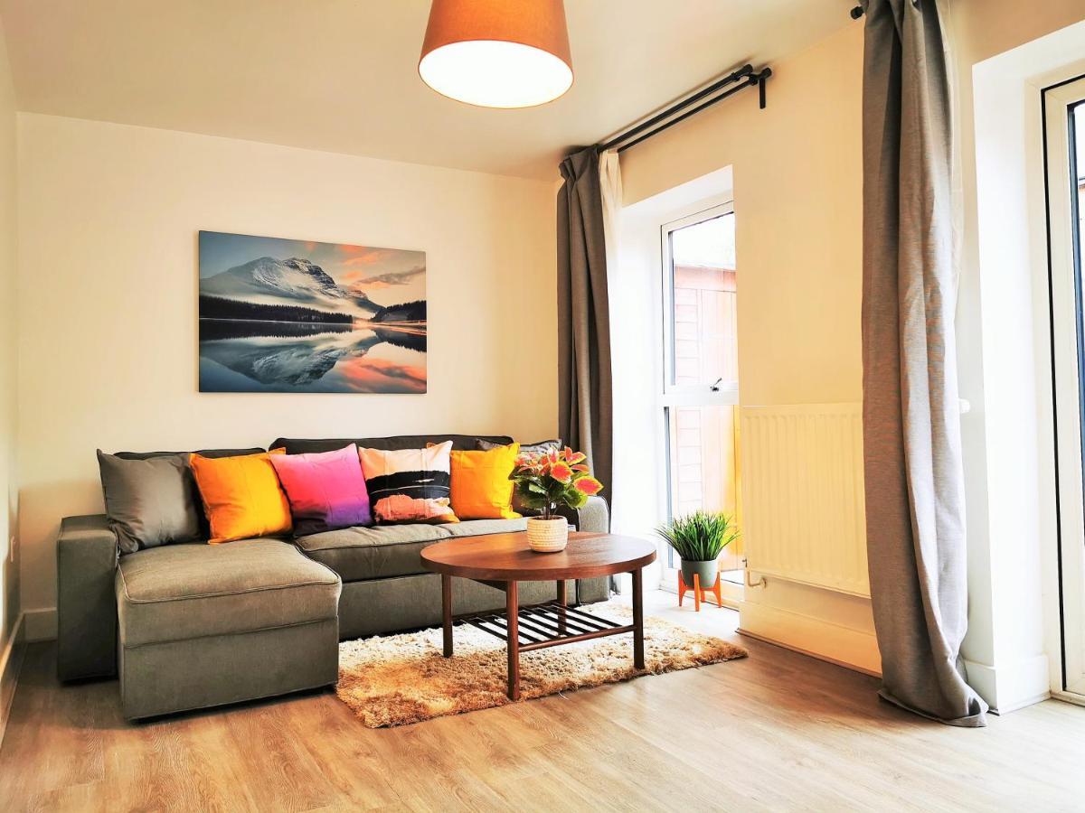Lovely Holiday Home In Birmingham City Center 3 Bedrooms House By Hf Group Ngoại thất bức ảnh