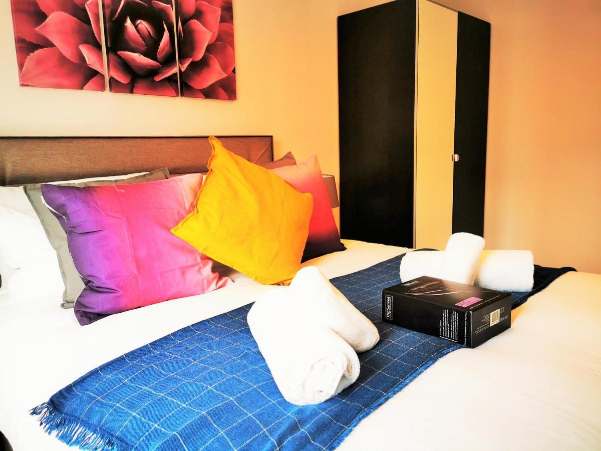 Lovely Holiday Home In Birmingham City Center 3 Bedrooms House By Hf Group Ngoại thất bức ảnh